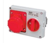 (3P+T) İçten Kilitli Şalterli Yatay Tip Pano Prizi IP67